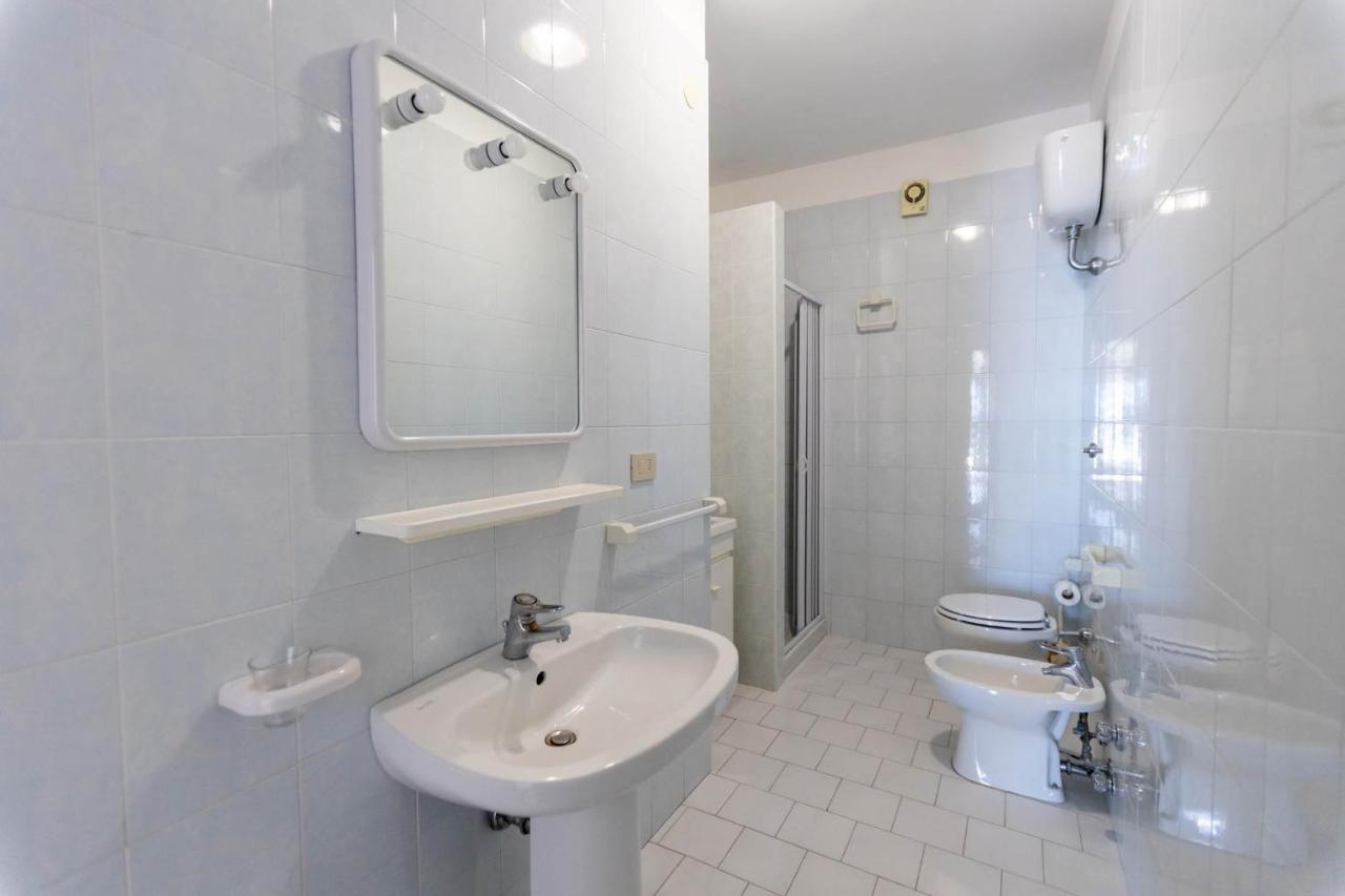Residence Tramonto Пешичи Екстериор снимка