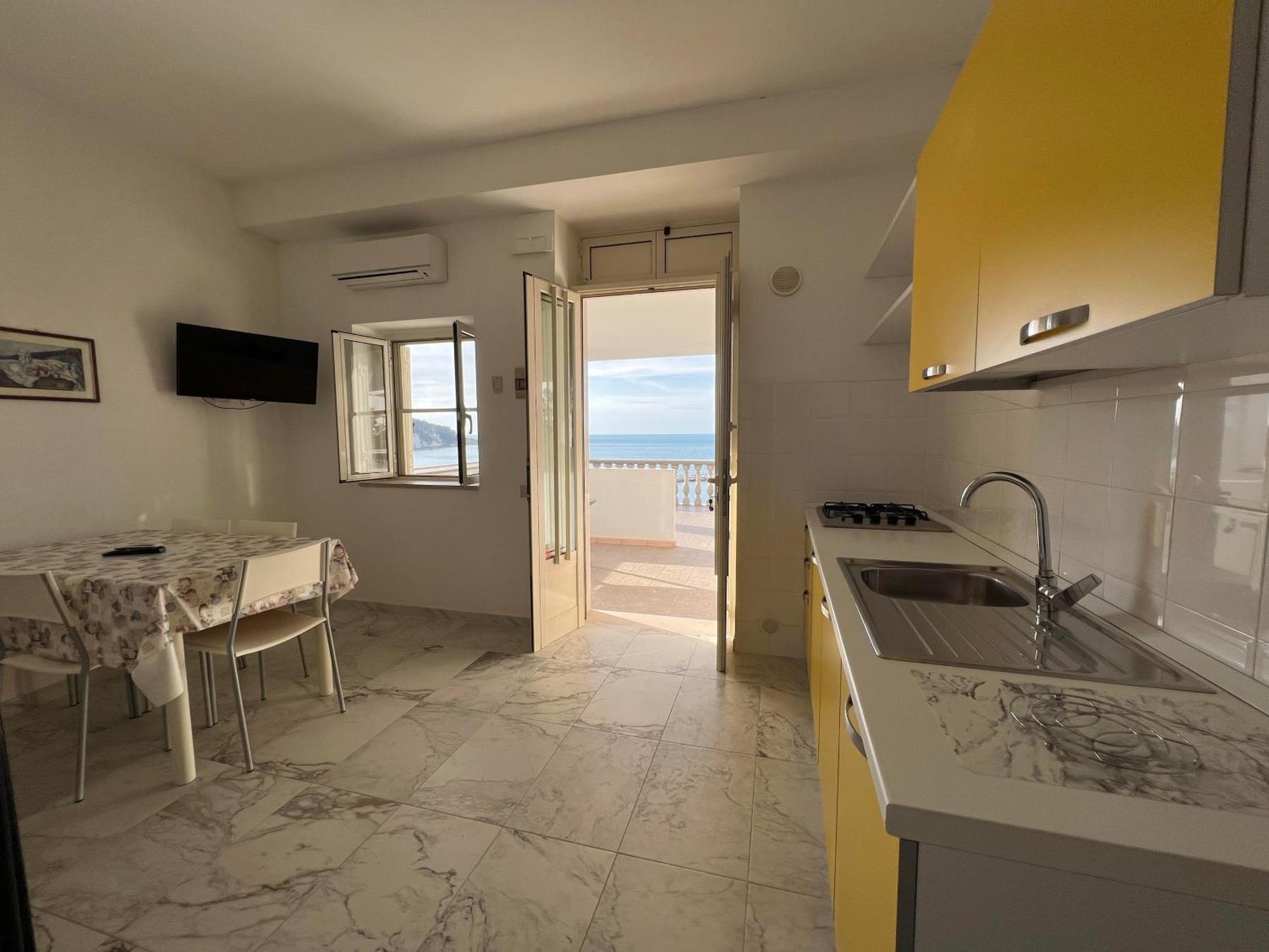 Residence Tramonto Пешичи Екстериор снимка